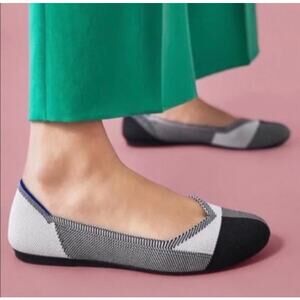 Rothys Flats Womens Size 11 Captoe Black Plaid Recycled Chic Washable Timeless